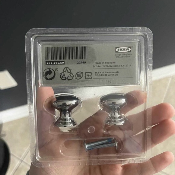 Small Silver Knobs - Picture 2 of 2